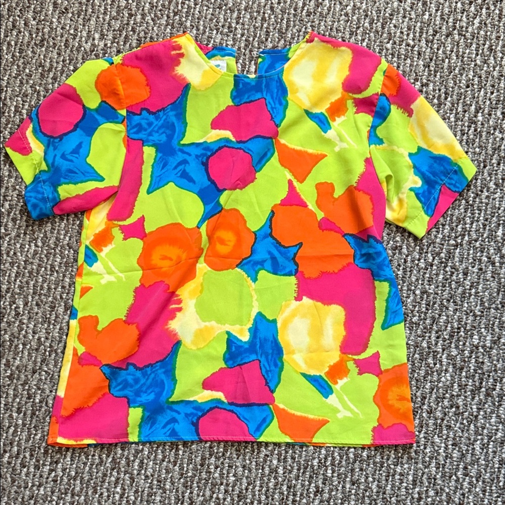 Vibrant Multicolor Women's Short Sleeve Tee